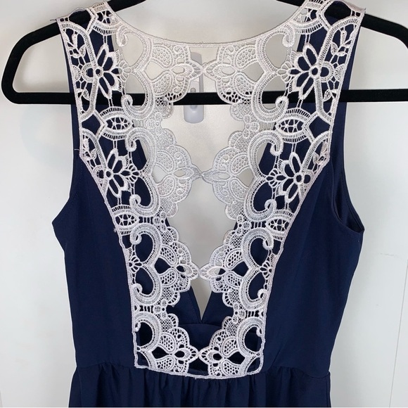 Lulu's sz S Navy White Lace Back Low Cut Fit and Flare Skater Dress - Picture 4 of 6